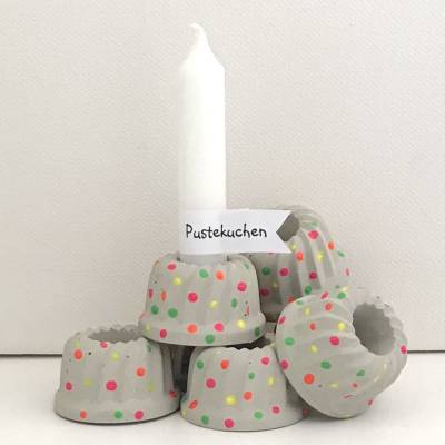 Pustekuchen, süßer Mini-Beton-Gugl mit Neon-Pünktchen, ca. 4 cm