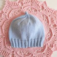 Reine Wolle, Mütze für Neugeborene/Frühchen, handgestrickt, uni hellblau Bild 2