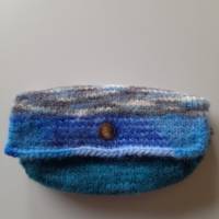 Kleine Filztasche mit Knopf, gestrickt, gefilzt, blau-türkis Bild 1