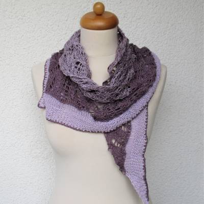 Dreiecktuch gestrickt im Farbverlauf flieder violett