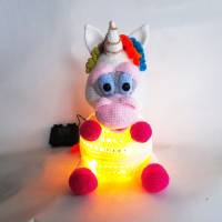 Knuffige Deko Leuchte--Einhorn-- Amigurumi Kinder Nachttischlampe Dekoleuchte LED Lichterkette Bild 3