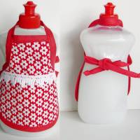 Spülmitteflaschen-Schürze rote Spülischürze,Spüliflasche-Schürze, Spülmitteflaschen-Schürze, Mitbringsel, Gastgeschenk Bild 3