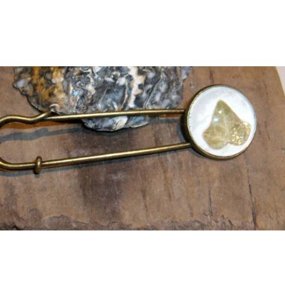 Tuchnadel/Kiltnadel mit echtem Efeublatt