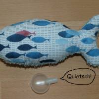 Babygreifling "Fisch" mit Quietscher, genäht, blau, Biobaumwolle, GOTS, Handarbeit Bild 2
