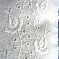 Lavendelkissen in weiß mit einer *Satinrose *2* verziert genäht von Hobbyhaus Bild 5