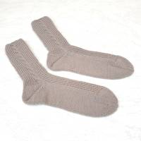 Handgestrickte Socken mit  Kaschmir  Größe 38/39 einfarbig ➜ Bild 1