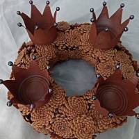Krönchen  Dekokronen Krone in rostfarben mit glänzenden Perlen für kleine und große Teelichter  Upcycling Bild 5