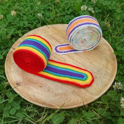 Häkelanleitung für ein einfaches Schneckenband/Puppenhausteppich