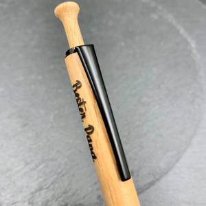 Personalisierter Kugelschreiber aus Holz Bild 4