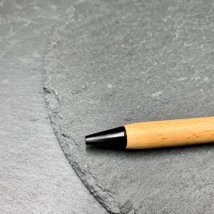Personalisierter Kugelschreiber aus Holz Bild 5