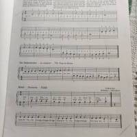 Notenblätter zum Basteln und Dekorieren - Klaviernoten Bild 1