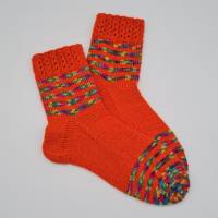 Gestrickte Socken mit Streifen in orange bunt, Gr. 40/41, handgestrickt, la piccola Antonella Bild 4