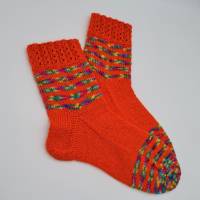 Gestrickte Socken mit Streifen in orange bunt, Gr. 40/41, handgestrickt, la piccola Antonella Bild 5