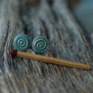 Silber-Ohrringe mit Keramik-Spiralen in Türkis oder Cremeweiß Bild 5