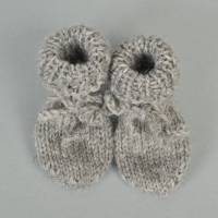 Babysocken Babyschuhe grau Wolle 0-3 Monate Bild 2