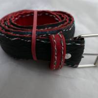 Gürtel  Upcycling Gürtel Fahrradreifen mit Profil und rotem Leder M Bild 3