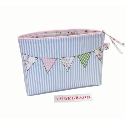 Kulturbeutel Windeltasche ...Wimpelchen... hellblau...geblümt...Schminktäschchen...
