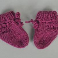Babysocken Babyschuhe rotviolett Wolle 0-3 Monate Bild 3