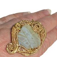 Ring handgemacht in creme beige Achat in wirework goldfarben handgewebt statementring Bild 6