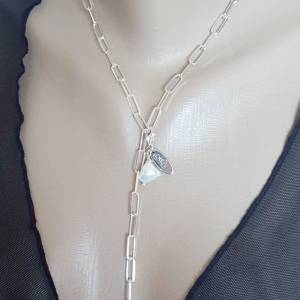 Grobe Gliederkette Silber, Anhänger Perlen weiss, wild gewachsen Bild 8