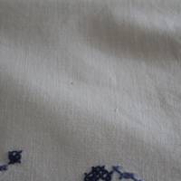 bestickter Vintage Vorhang für Küchenregal weiß-blau Bild 6
