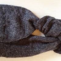 Schal handgestrickt, handgestrickter Schal in schwarz mit Glanzeffekt, Schal mit hohem Tragekomfort Bild 1