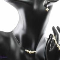Ein Hauch von Nichts, schlichte Kette für die Braut - minimalistische Brautkette nur 5 Perlen wird für Dich angefertigt Bild 2