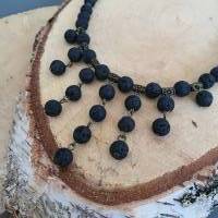 Mittelalterschmuck/ Halskette aus Lava Perlen/ Handgemachter Schmuck/ Perlenschmuck/ Perlenhalskette Bild 6