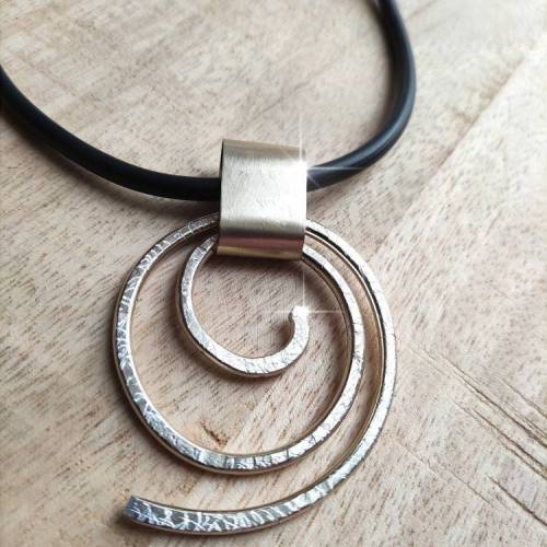 Drahtjuwel Schmuck aus Draht, Drahtschmuck, Aluminium Anhänger, Anhänger Spirale gold, silber,keltischer Schmuck