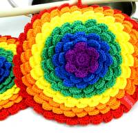 Topflappen *Blume* gehäkelt (1 Paar) 2-lagig *Regenbogen* 100% Baumwolle Bild 1