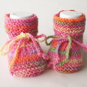 Babyschuhe gestrickt Sockenwolle 0-3 Monate Strickschuhe Babysocken Socken Baby Bild 2