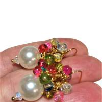 Ohrringe handgemacht große weiße Perlen mit Glasmix bunt als Cluster hippy look Geschenk Bild 2
