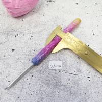 Häkelnadel mit kunstvollem Griff aus Polymer Clay metallic 3mm oder 3,5mm Stärke Handmade Fimo Häkelnadel Unikat Bild 6