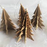 4 Baumanhänger Origami Tannenbäume aus Kraftpapier, Weihnachten, Advent, Fest, Anhänger Bild 1
