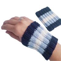 Pulswärmer 100 % Merino-Wolle handgestrickt marineblau, eisblau, weiß gestreift - Damen - Einheitsgröße - Modell 47 Bild 1