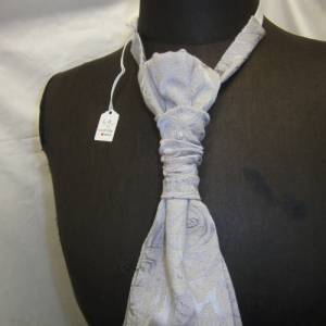 grauer Plastron , graue festliche Krawatte , Hochzeitskrawatte Bild 1