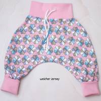 Pumphose rosa, Schlupfhose für Babys, Kinderhose mit Blumen Muster, Babygeschenk Baumwolle, Jersey Pumphose für Babys Bild 6