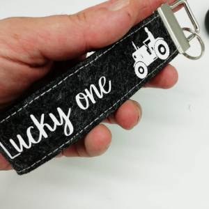 Schlüsselanhänger aus Filz - für Trecker Fans - Lucky one - 3 Farben möglich - Geschenkidee - Treckertreffen Bild 3
