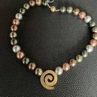Wunderschöne, handgefertigte Halskette mit Multicolor Perlen,Perlencollier,extravagante Perlenkette,Perlenschmuck,Perlen Bild 2