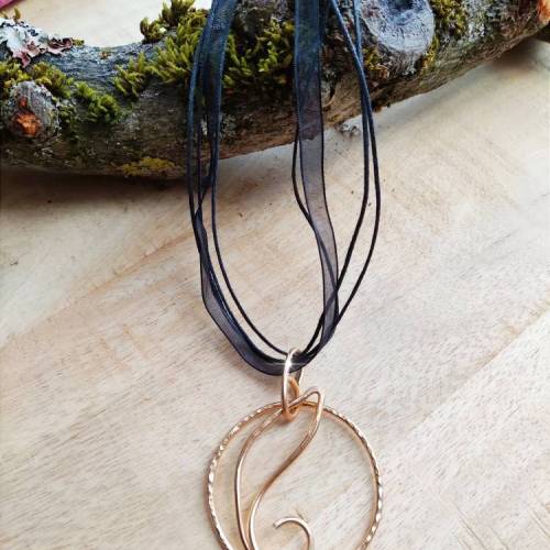 Drahtjuwel Amulett,Set, Drahtschmuck, Aluminium silberAnhänger, Anhänger Blatt ,keltischer Schmuck,gold,und Ring gold