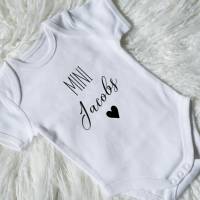 Babybody "MINI - Nachname" | Personalisierbar | Geschenk zur Geburt | Babykleidung | Bild 1