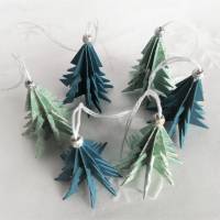 6 Origami Tannenbäume aus Faltpapier "Eiskristall blau" Weihnachten, Advent, Fest, Anhänger Bild 2