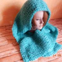 Handgestrickter grüner warmer Schal zum einkuscheln, Bild 2