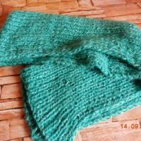 Handgestrickter grüner warmer Schal zum einkuscheln, Bild 5