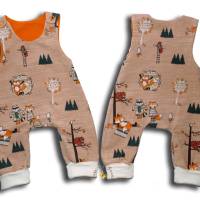 Babystrampler Gr. 50 warmer Frühchenstrampler doppellagig Handmade Jersey mit Waldtieren Fuchs Waschbär Eichhörnchen Bild 2