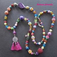 Bettelkette lang bunt pink silberfarben Quaste Anhänger Boho Ibiza Hippie Kette Perlenkette Perlen bunt handgefertigt Bild 8