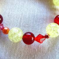 Perlenarmband Marla rot-sonnentau so schön handgemacht von Hobbyhaus Bild 5