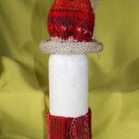 Geldgeschenk  Dekofigur NIKO, nette Idee zum Nikolaus, witziges Upcycling-Projekt, gestaltet mit Acrylfarbe und Wolle Bild 3