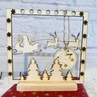 Weihnachtsbaumschmuck, Tischdeko Santa, mit Holzsockel Bild 2