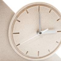 Trendige Deko-Uhr zum Hinstellen. Gefertigt aus Sandstein. Reine Handarbeit aus Deutschland. Ausgefallene Geschenkidee. Bild 5